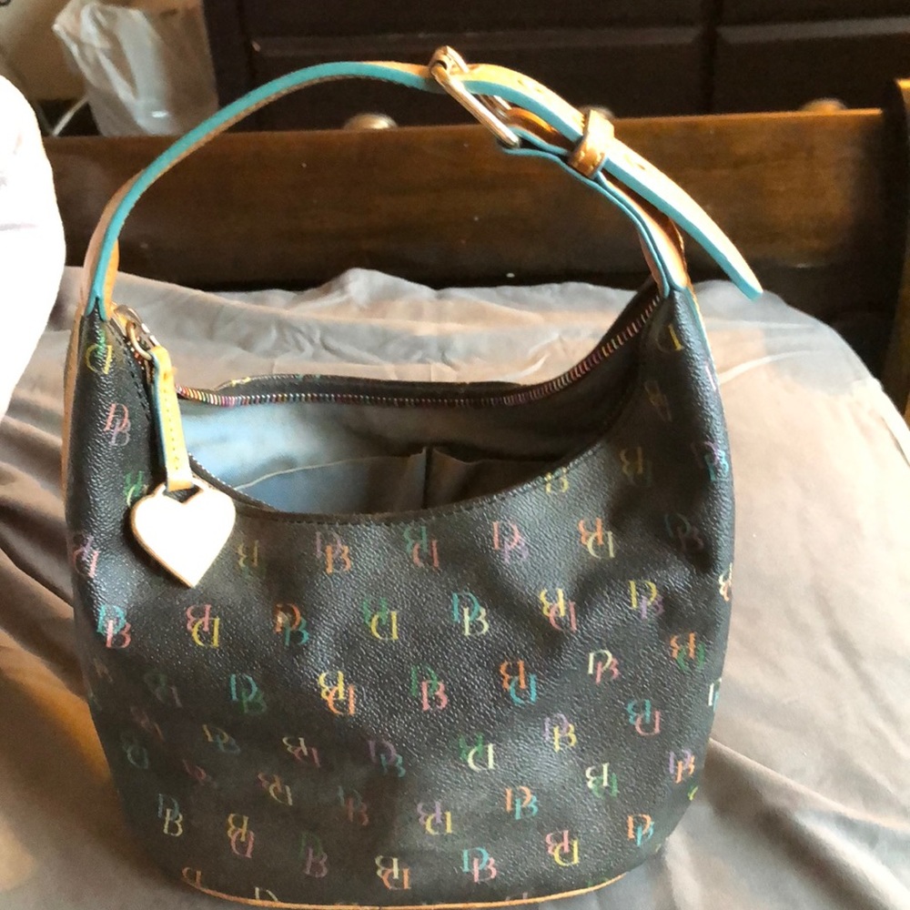 Dooney Bourne hand bag